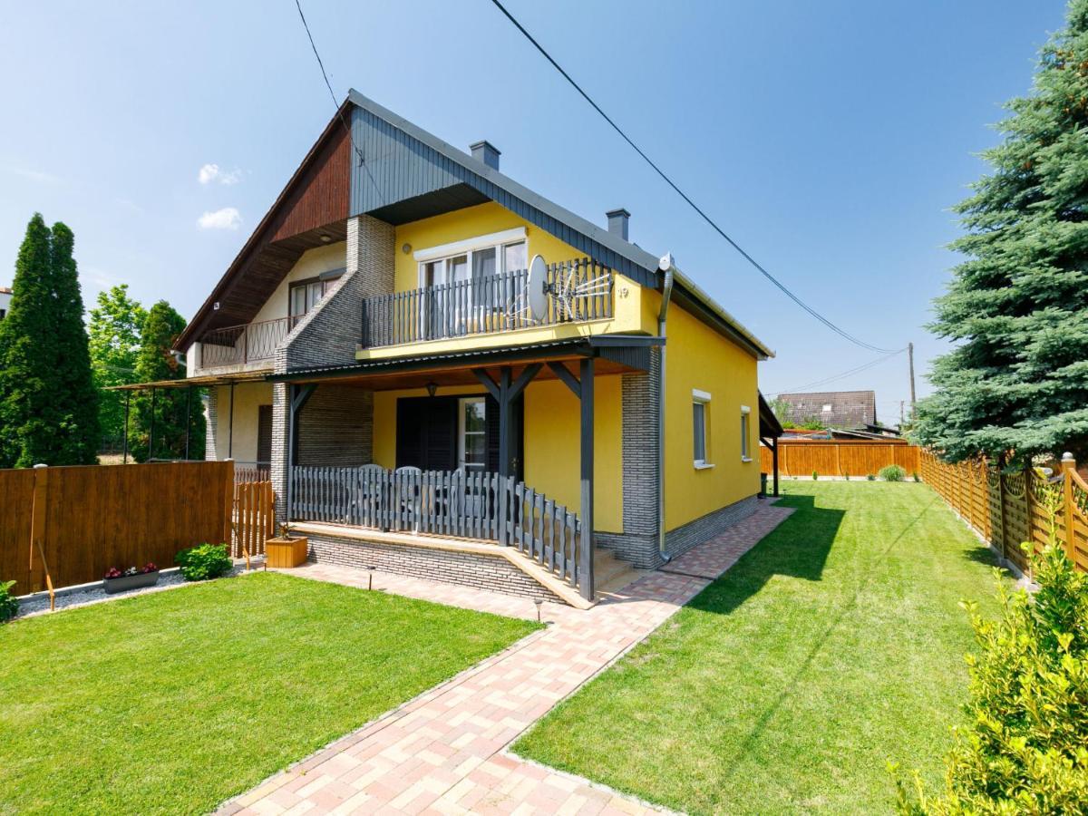 Holiday Home Hibiscus By Interhome Balatonkeresztúr Εξωτερικό φωτογραφία